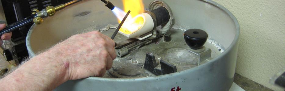 I am now heating the crucible with the fine gold.