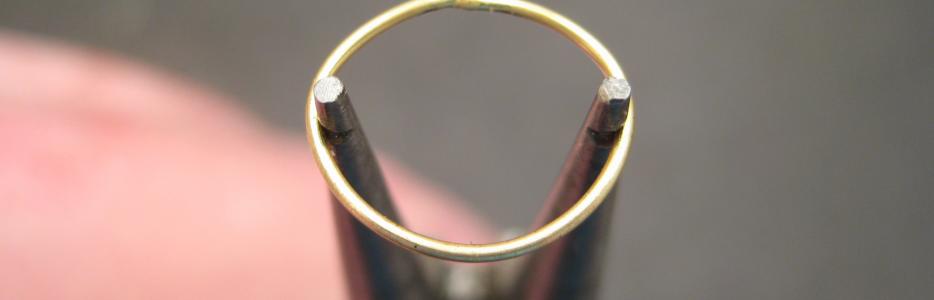 A fused link ready to be stretched.
