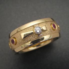 Gold Religious ring for Catholics
